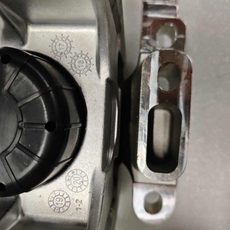 Left Rear Door Inner Bracket Left Rear Door Inner Bracket