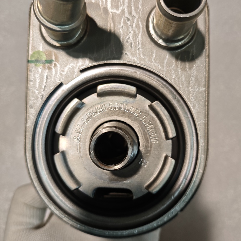 The Ball Head Inside The Pull Bar The Ball Head Inside The Pull Bar